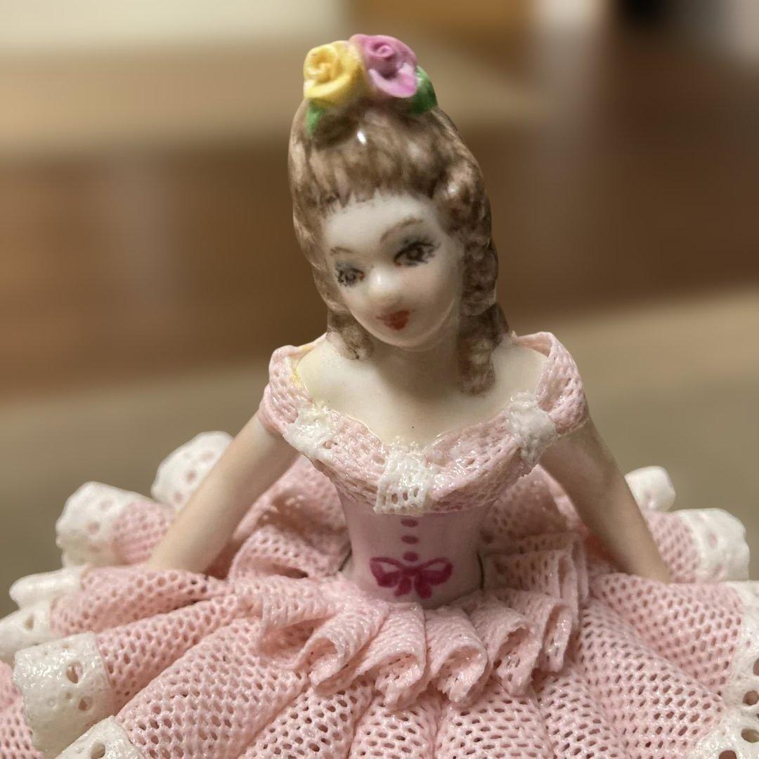 希少品‼️美品‼️アイリッシュドレスデン　置き物　レース陶磁器人形