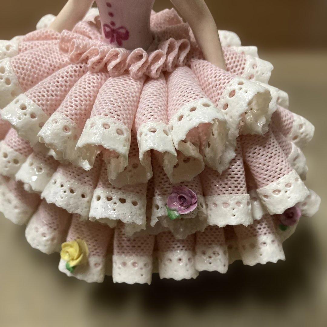 希少品‼️美品‼️アイリッシュドレスデン　置き物　レース陶磁器人形