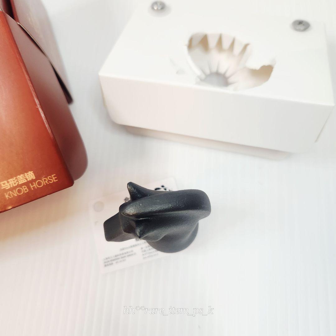 【フォロワー様引5%済】STAUB 丙午馬年 ホース ツマミ ブラック 海外限定