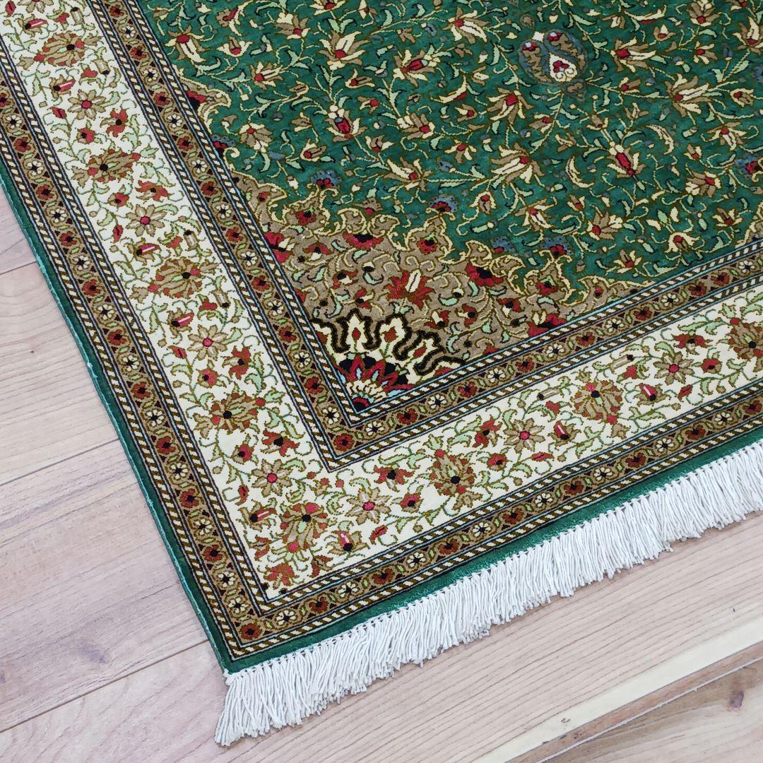 Y3348 高級ペルシャ絨毯 クム産 シルク100% 手織り90万ノット - メルカリ