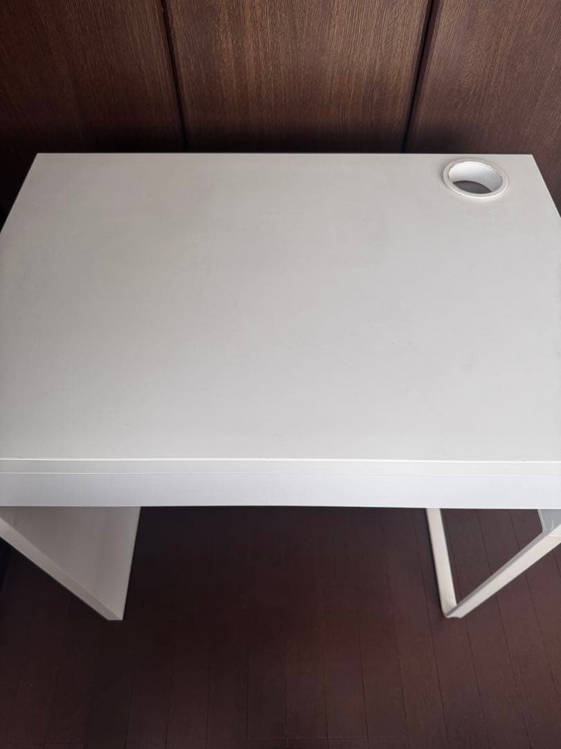 ホワイトデスク ケーブル穴付き IKEA MICKE