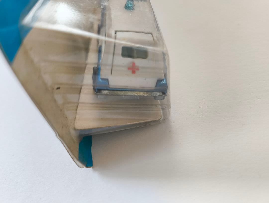 ホットウィール　アンビュランス⑤