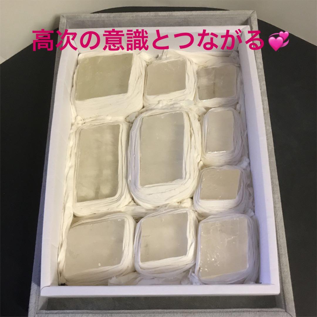 ★特選♡贈答品★1.5kg超【GIFT♡箱入り約10石☆クリスタルカルサイト】♡