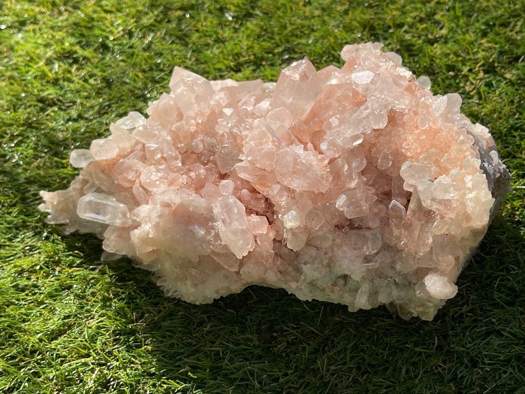 【一時値下げ】 1.9キロ　マニカラン　ピンク　クラスター