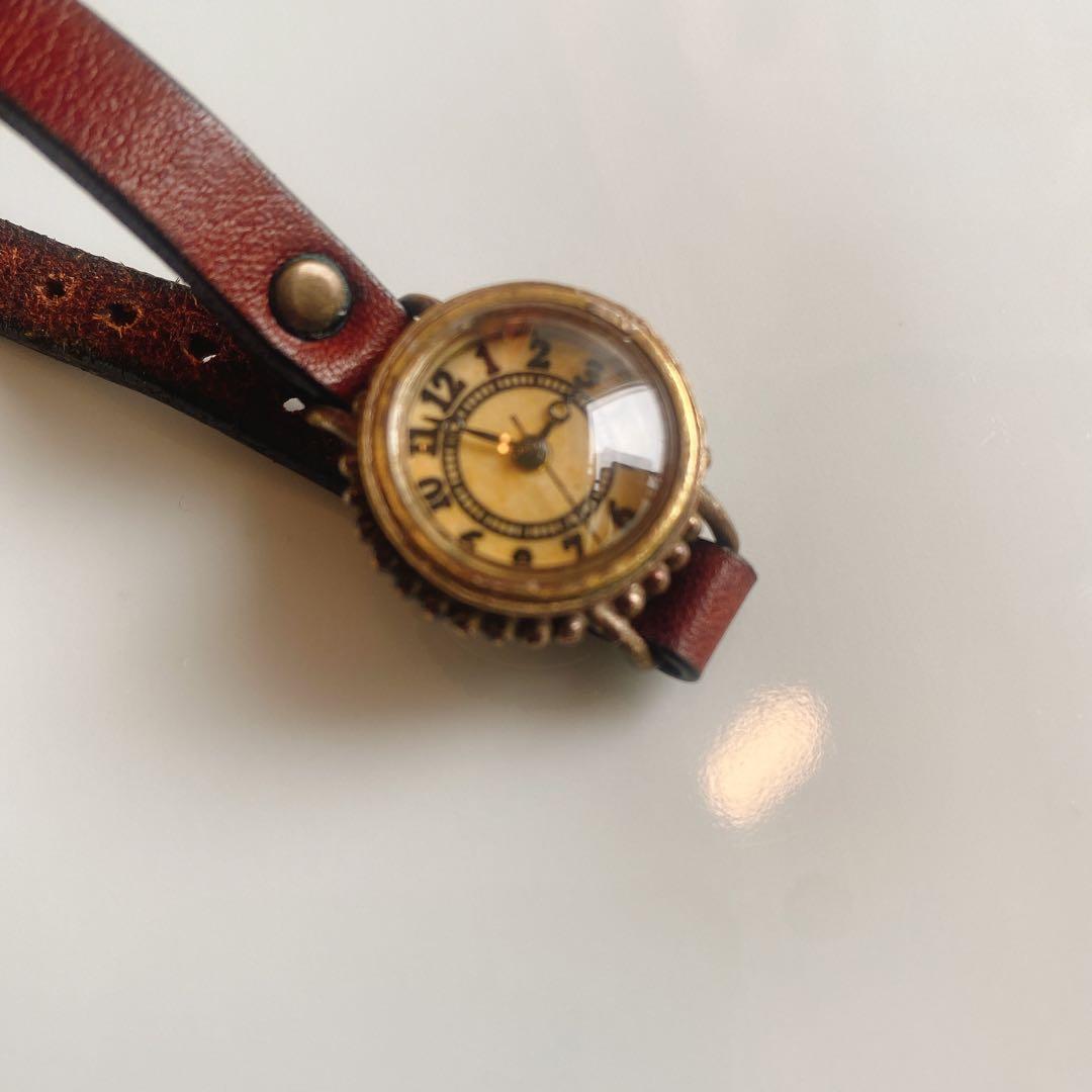【日本製】時計職人が作ったブレスレットのような華奢腕時計