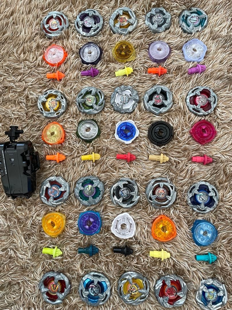 ベイブレードx まとめ売り おまけ付き - メルカリ