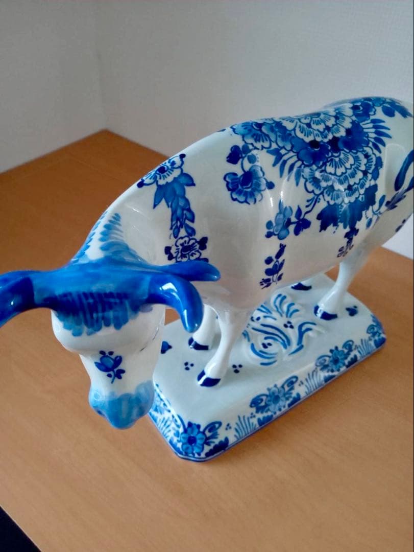 オランダ　デルフト フィギュリン　陶器　置物　　ハンドペイント　美品