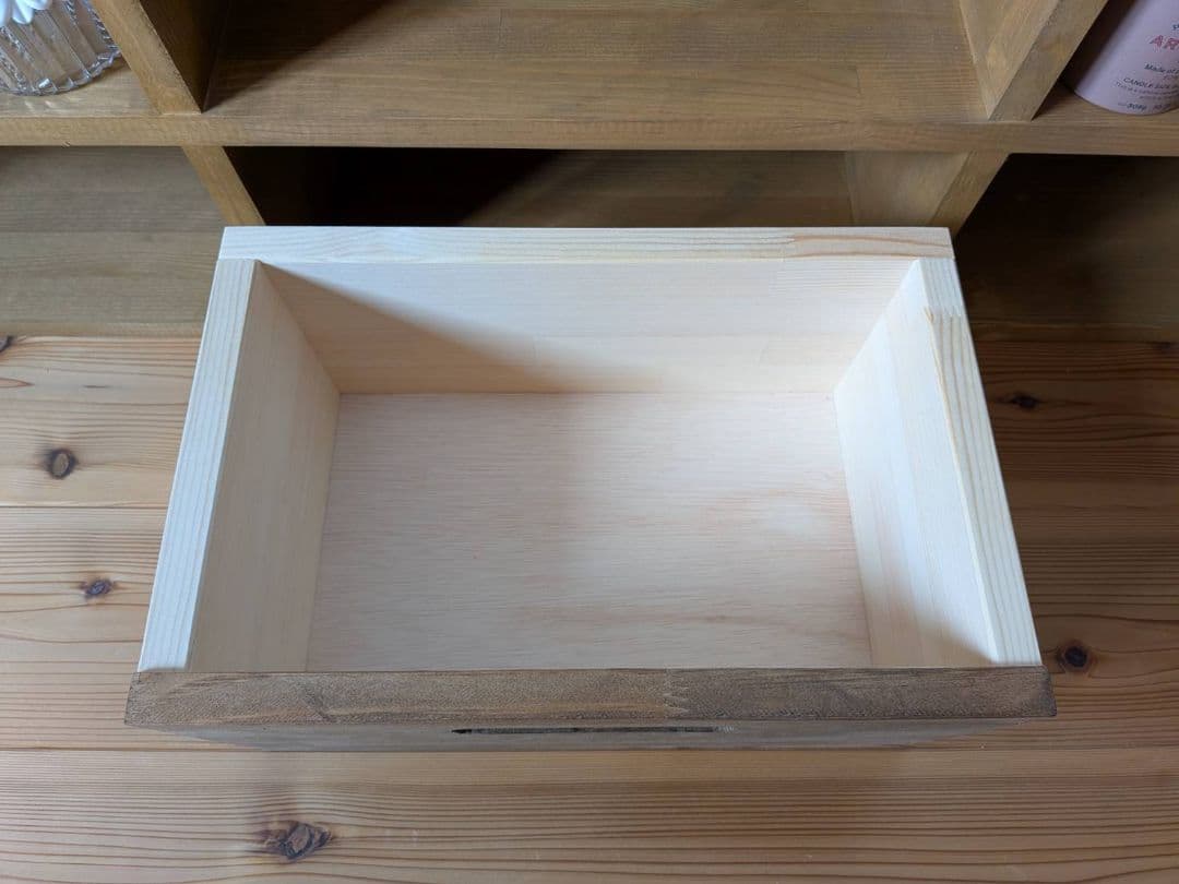 【送料無料】天然木　赤松集成材　チェスト付きスタッキングシェルフ　収納引き出し