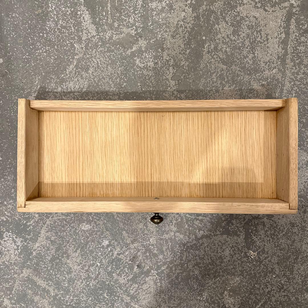 年末年始saleヴィンテージ　木製サイドテーブル　引き出し付き　剥離