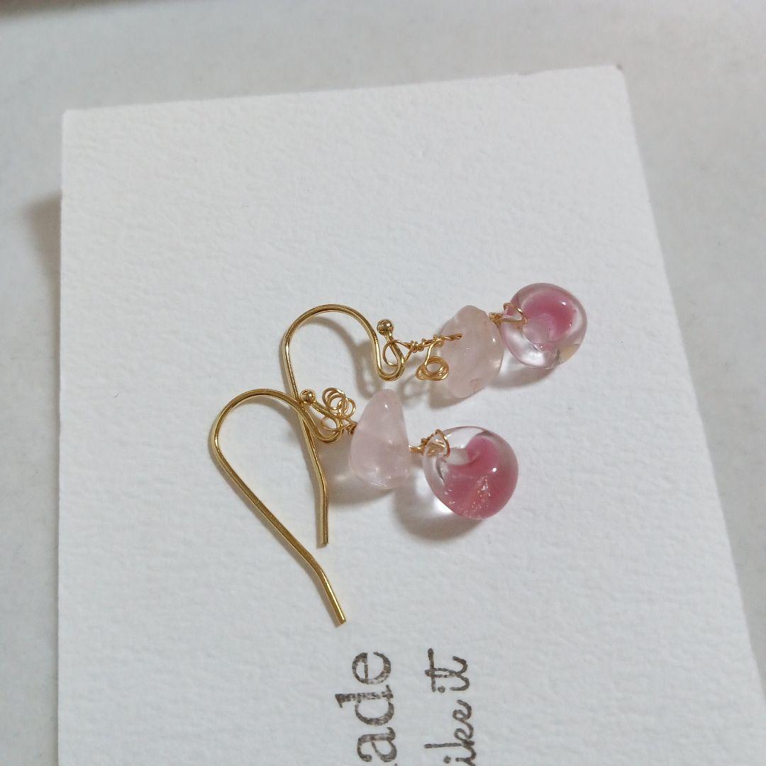 1607 アメリカ製ハンドメイド　　ティアドロップ✨️✨️　ローズクォーツピアス