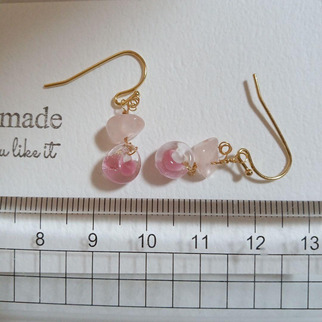 1607 アメリカ製ハンドメイド　　ティアドロップ✨️✨️　ローズクォーツピアス