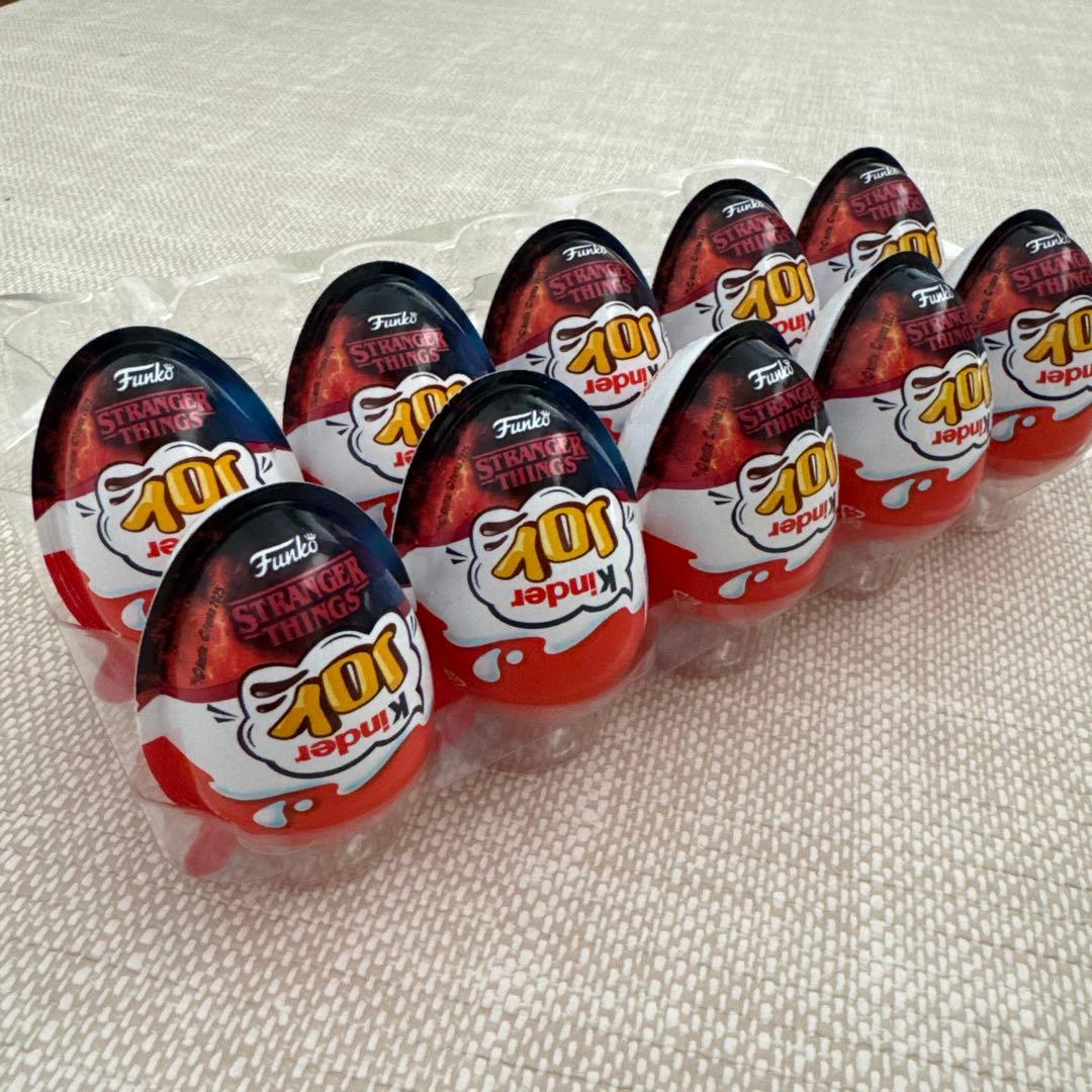 10個 Stranger Things Kinder Joy キンダージョイ