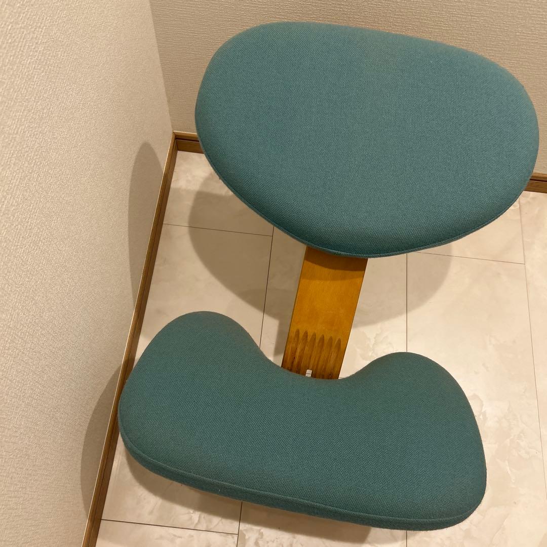 リボ バランスイージー ミントグリーン バランスチェア