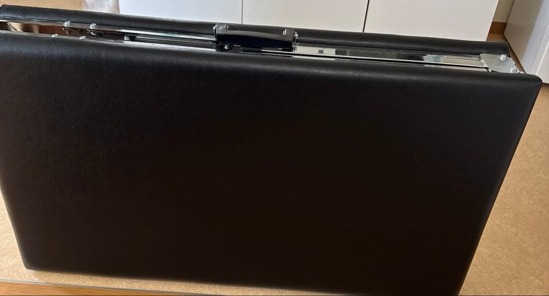 大信工業 新品未使用品■折りたたみ式診察台 DF-C