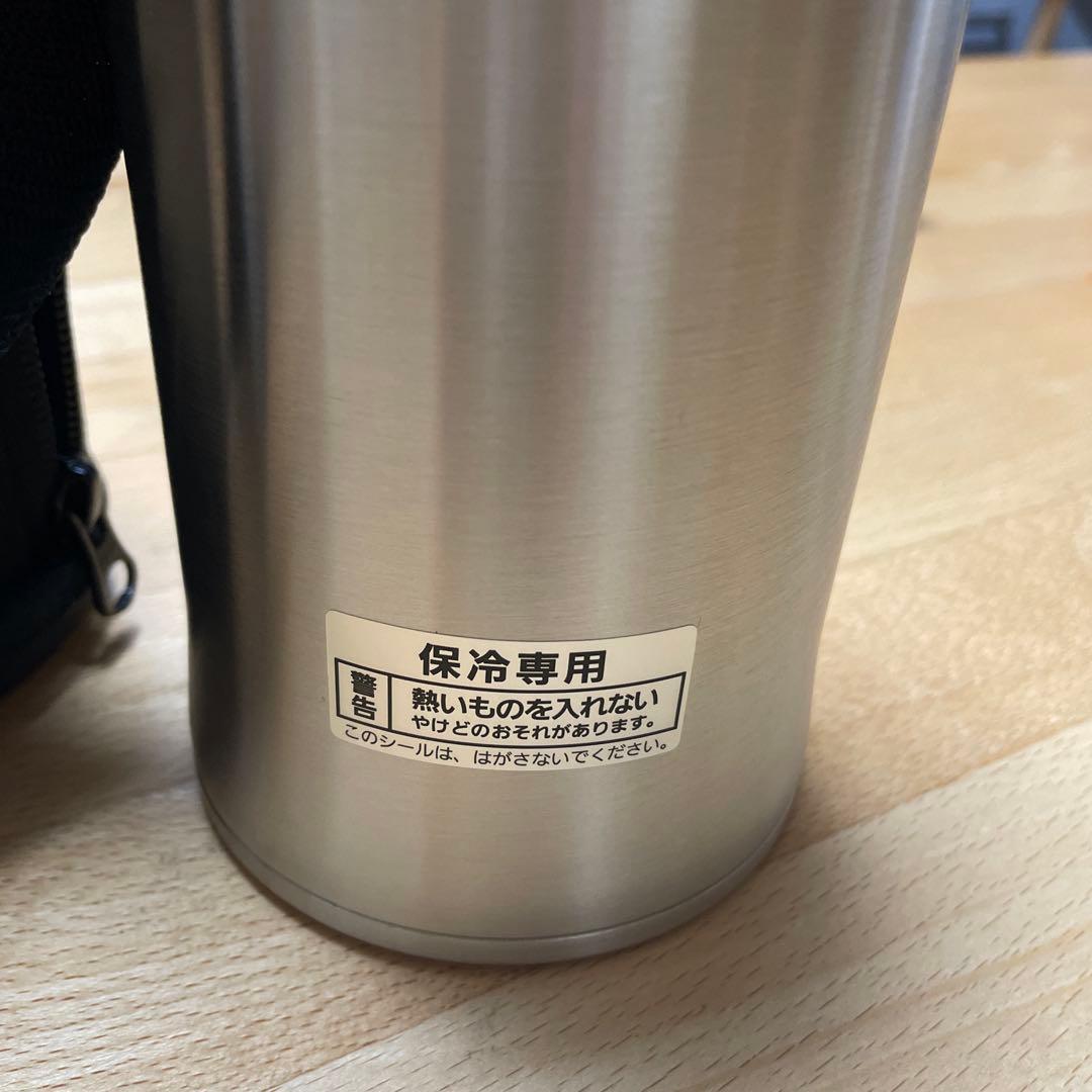 黒adidas ステンレスボトル 1.5L 水筒 ウォーターボトル 魔法瓶 - メルカリ