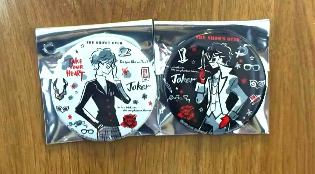 ペルソナ5 サンリオ コラボ 缶バッジ 主人公（ジョーカー、雨宮蓮）2種