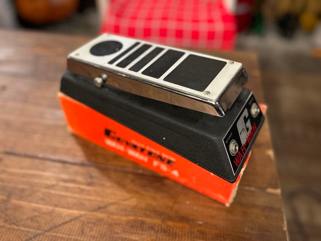 Guyatone WAH-WAH FS-4 ヴィンテージ ワウペダル（箱付き）