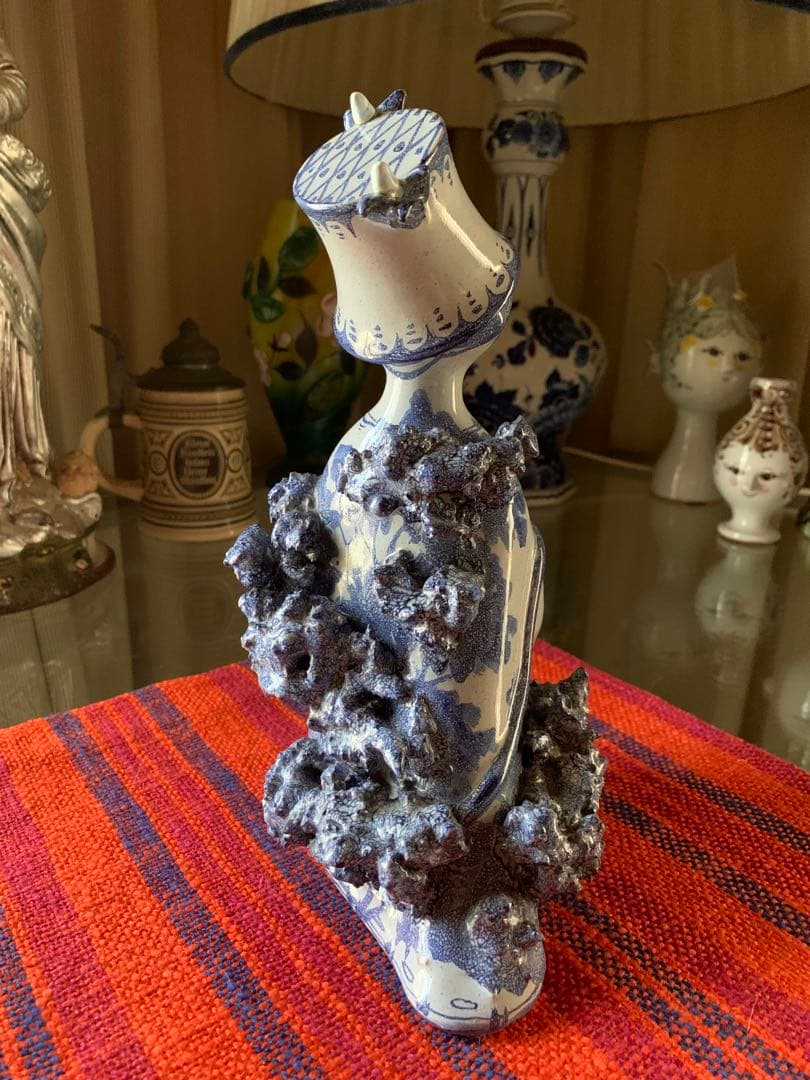 ビヨンヴィンブラッド　ビンテージ1960年スタジオ手書き一点物作品帽子レディー