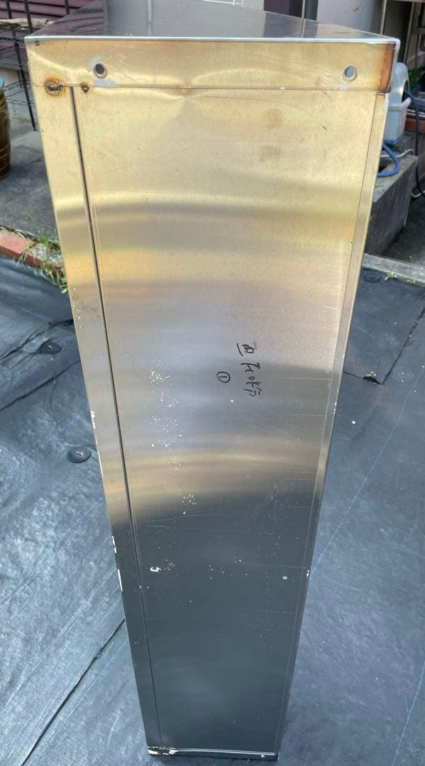 業務用ステンレス壁掛け棚・ステンレス棚（2〕