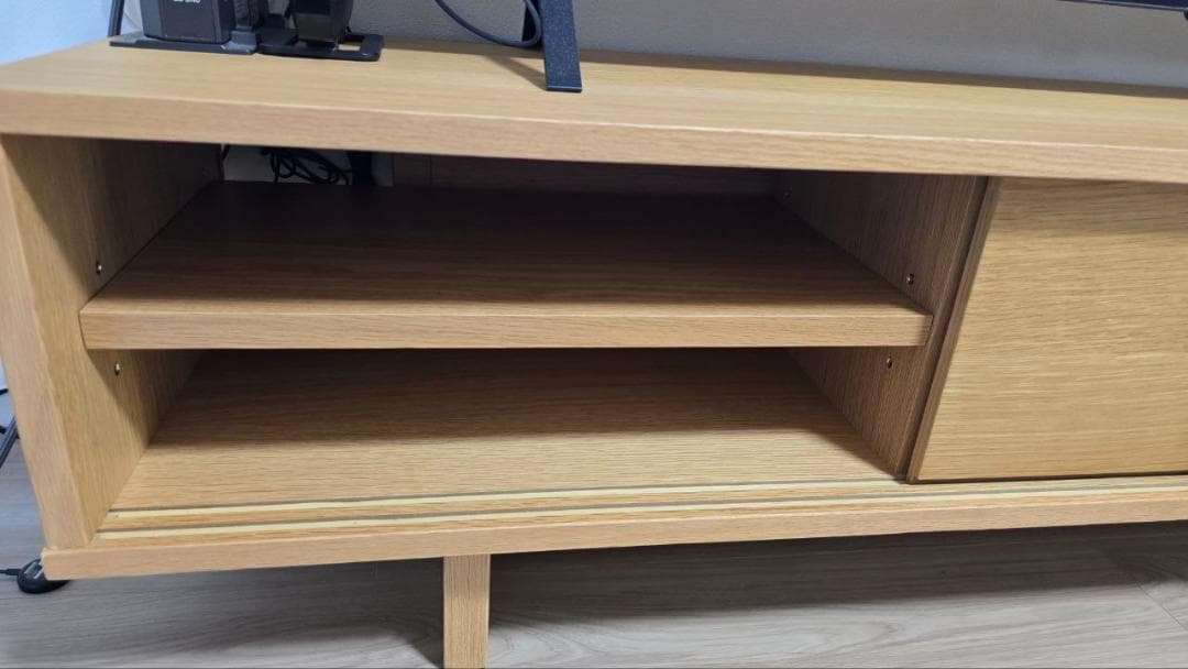 無印良品（MUJI）オーク材ＡＶラック薄型（引戸）・幅１５０ｃｍ