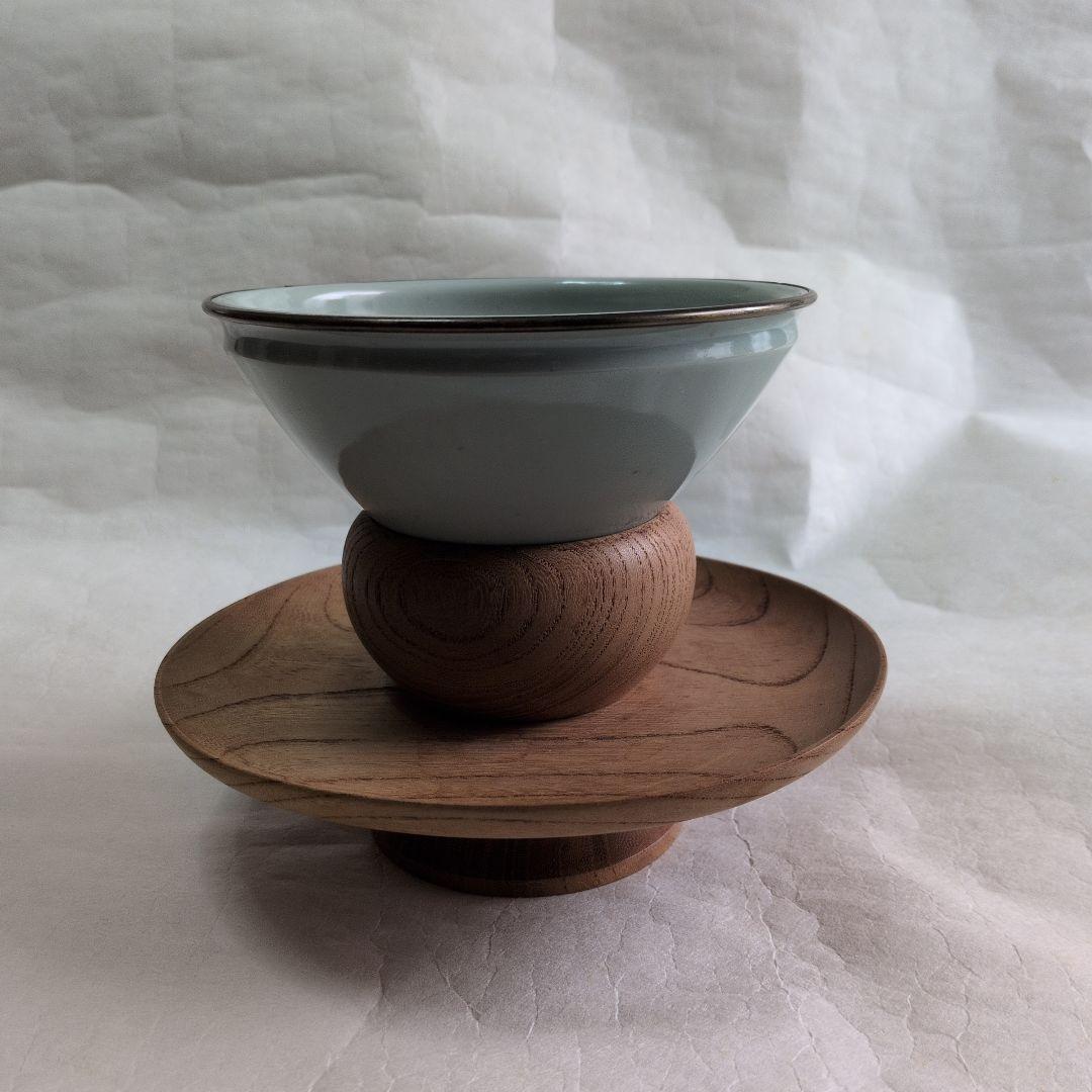 青磁 天目茶碗 (天目台添え)】 - メルカリ