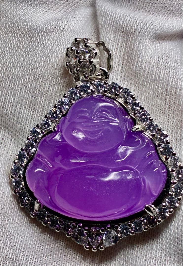 天然石　紫翡翠原石　極細工彫刻高氷種ヒスイ　アンティーク　佛像ヒスイペンダント