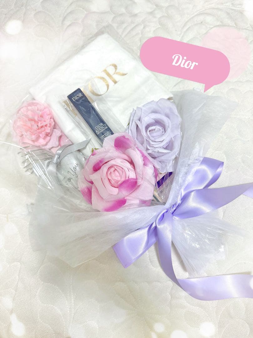 コスメブーケ【Dior】展示品｜誕生日/結婚式/ギフト - メルカリ
