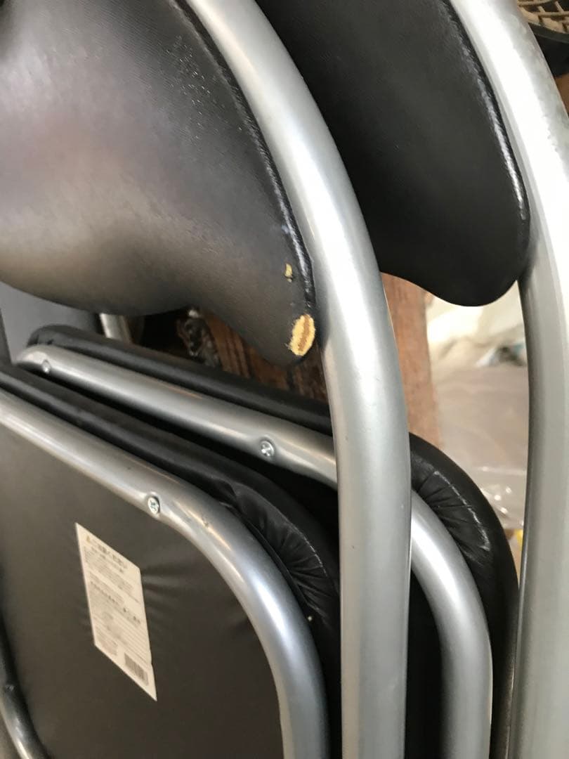 パイプ椅子5脚　メルカリ市の開催中お値下げ‼️