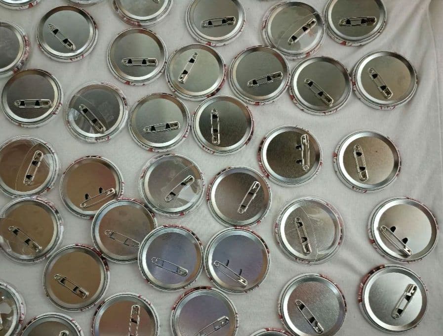 すとぷり　莉犬　缶バッチ　2022　summer 等身