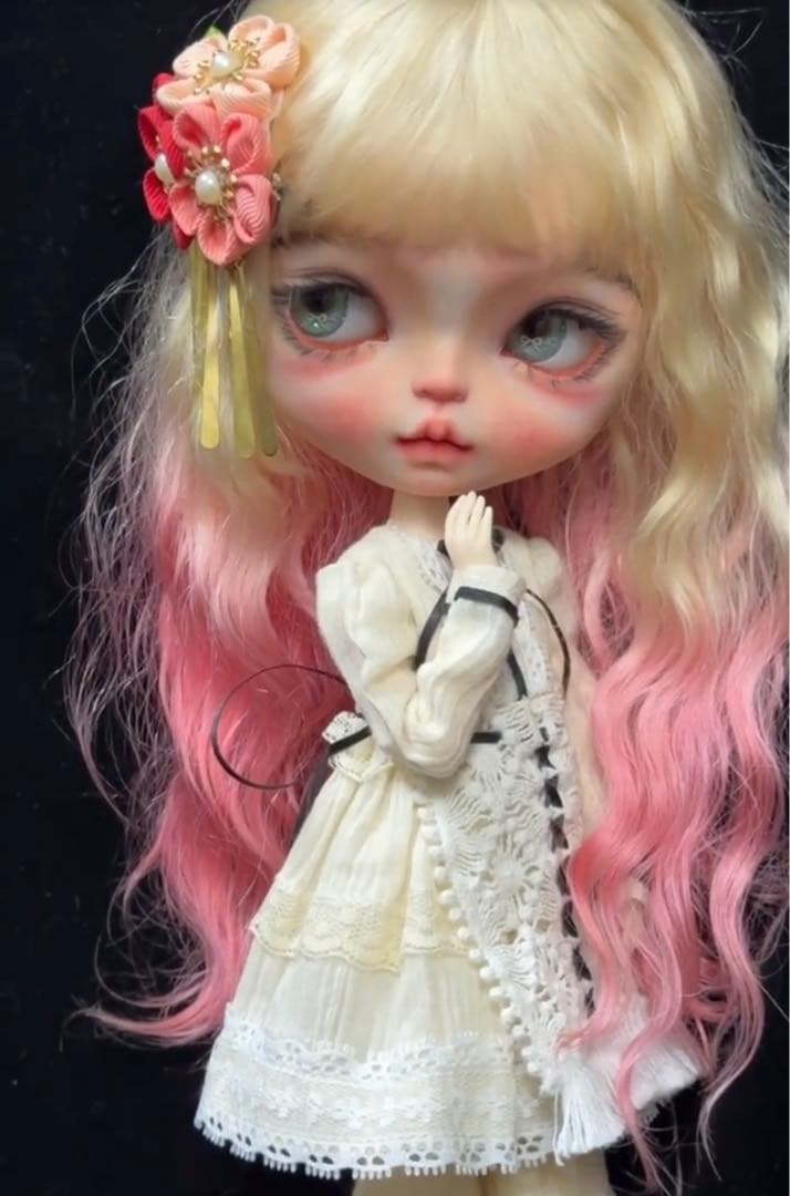 カスタムブライス 海外作家様 猫目 スイート 惹かれる ギャルちゃん