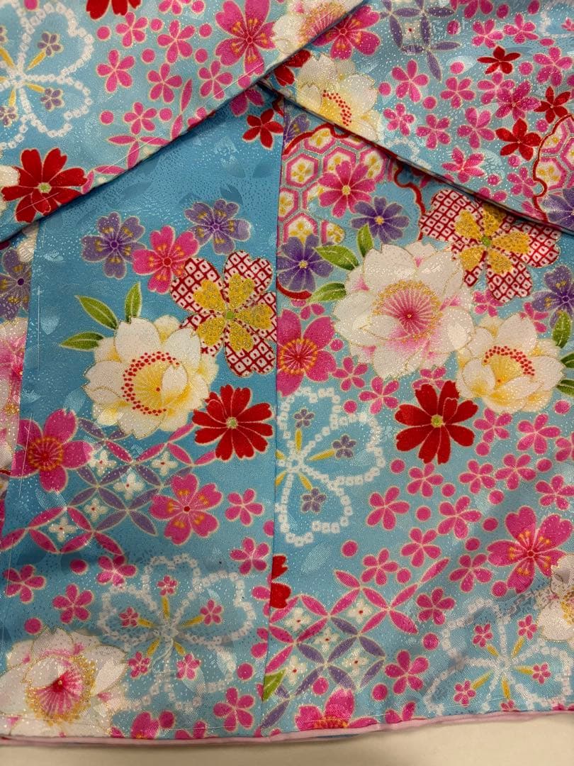 七五三　3歳女の子　着物・被布セット　爽やか水色着物　白い桜　雪輪　鹿子柄　新品