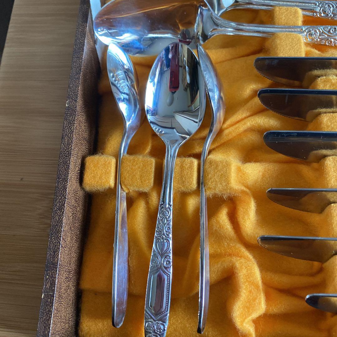 STAINI ESS STEELカトラリーケース付き