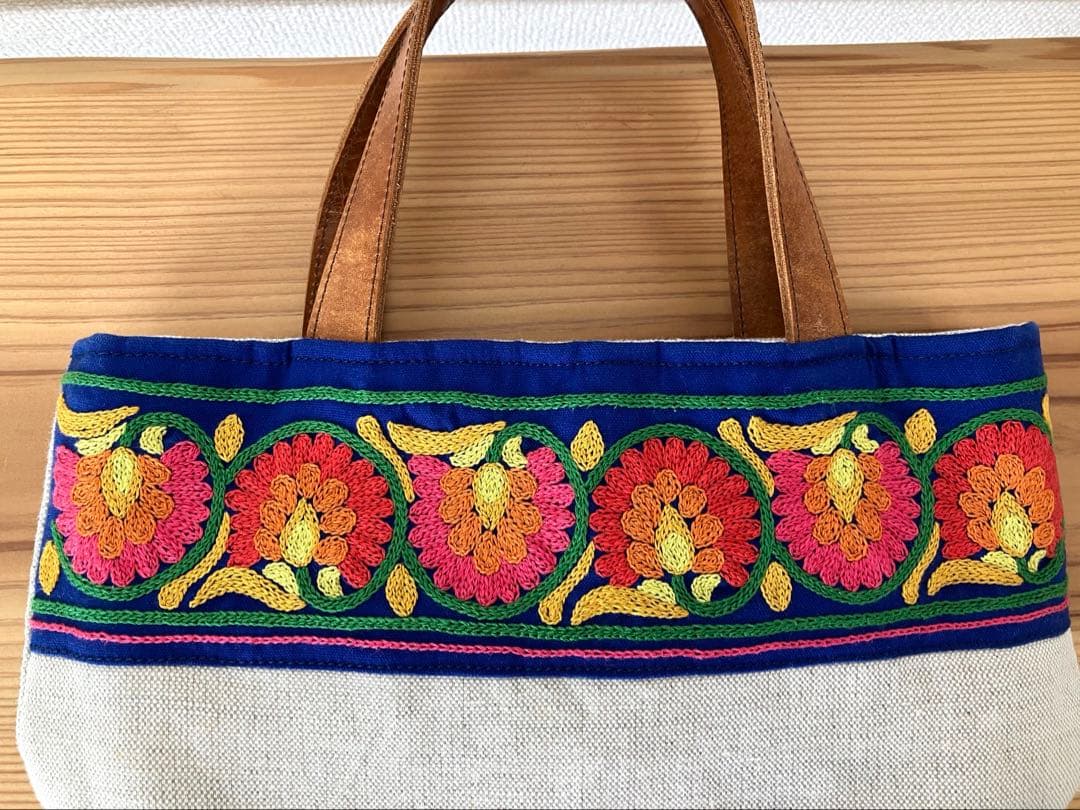 刺繍バッグ