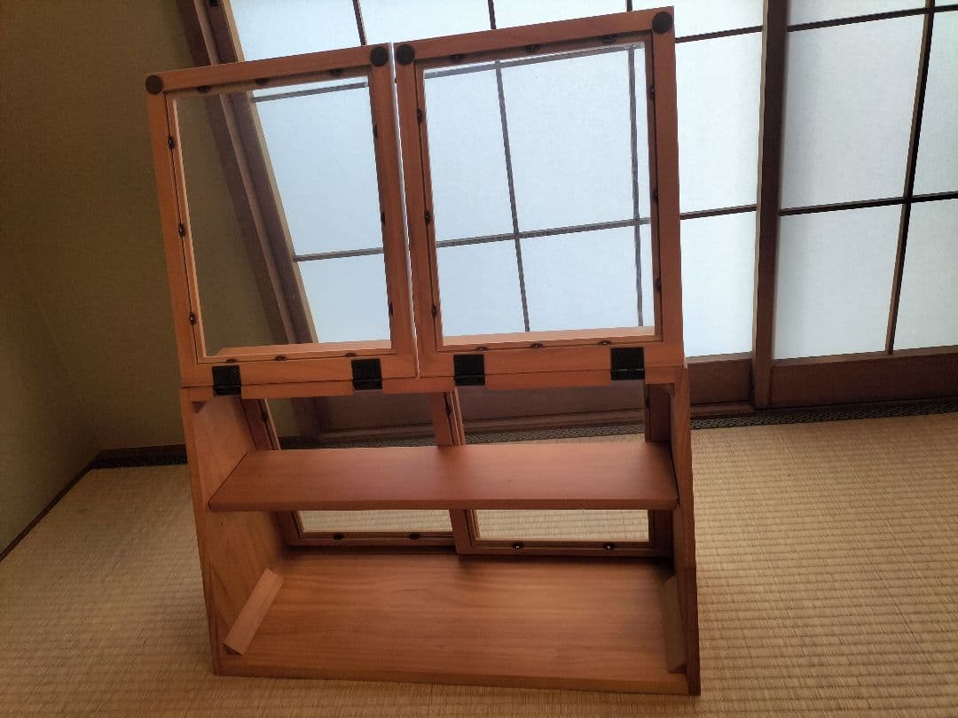 高さが変えられる木製ラック☆ガラス扉4面◇2/3