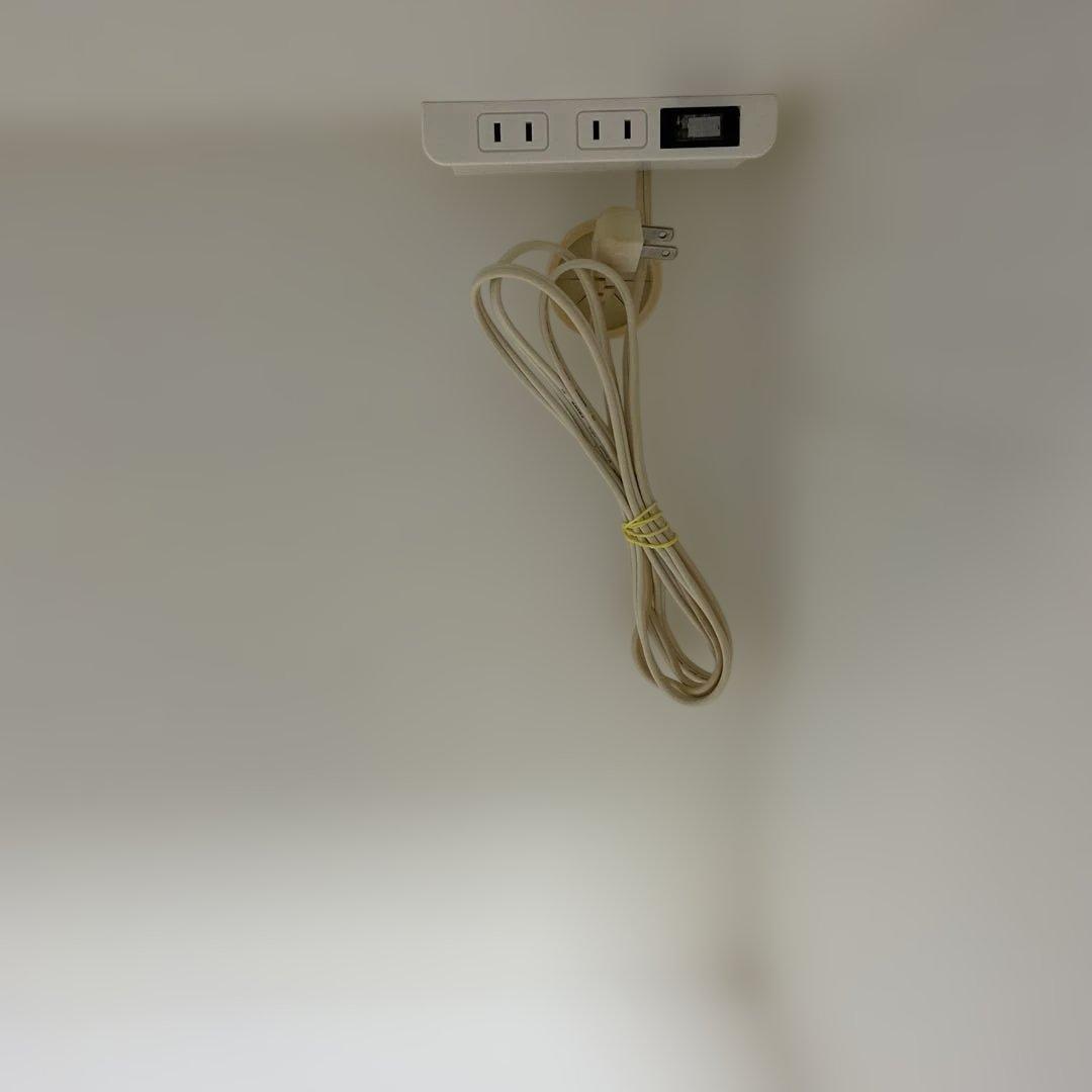 《最終値下げ8/3まで出品》ニトリ　キッチンボード幅105×高さ180×奥行42