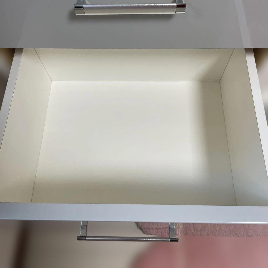 《最終値下げ8/3まで出品》ニトリ　キッチンボード幅105×高さ180×奥行42