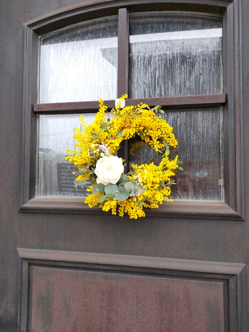 春色　ミモザ　ミモザリース　三日月Wreath
