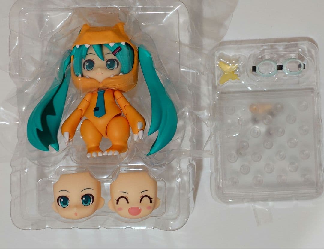 初音ミク ねんどろいど きぐるみアグモン フィギュア 1439