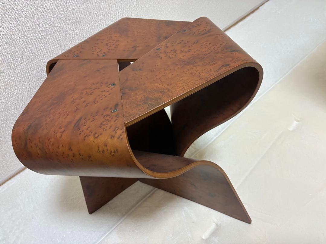 マッシュルームスツール　天童木工