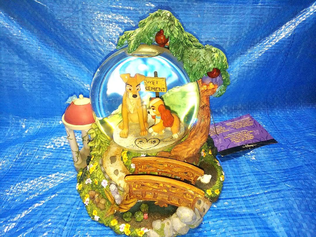 Disney 【わんわん物語】スノーグローブ タグ付