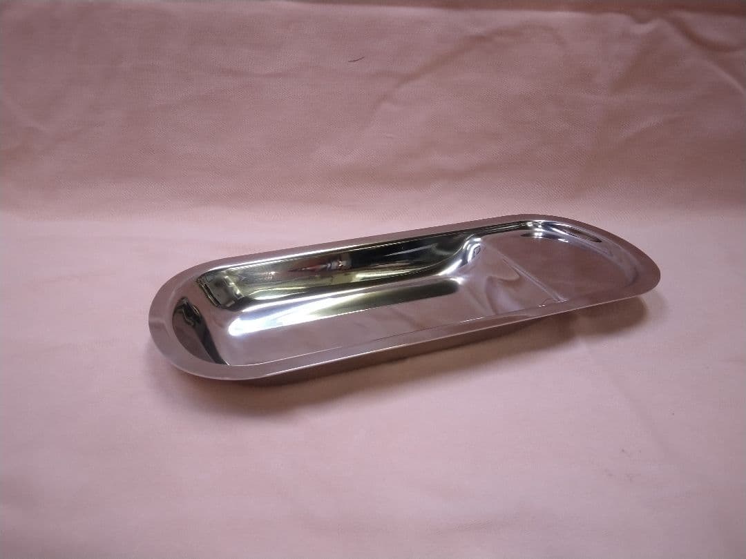 サーバーレスト