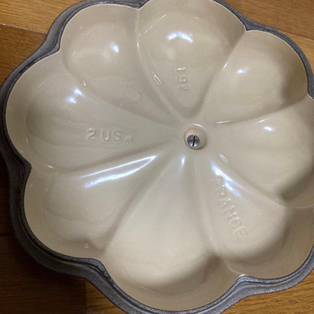 ルクルーゼ　ココット　パンプキン　両手鍋