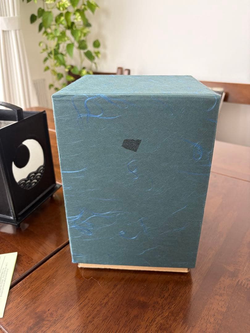 【新品】置き行燈　 波にうさぎ 紙箱入 電装付 鋳鉄製 高岡銅器