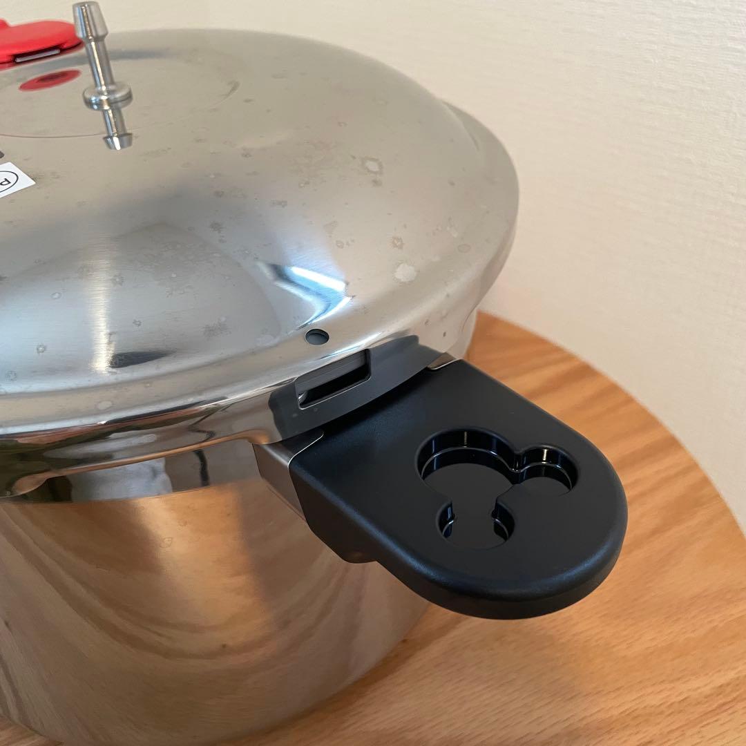 【ミッキーの圧力鍋】5.5L 深型 ガス・IH対応　アサヒ軽金属　説明書付き