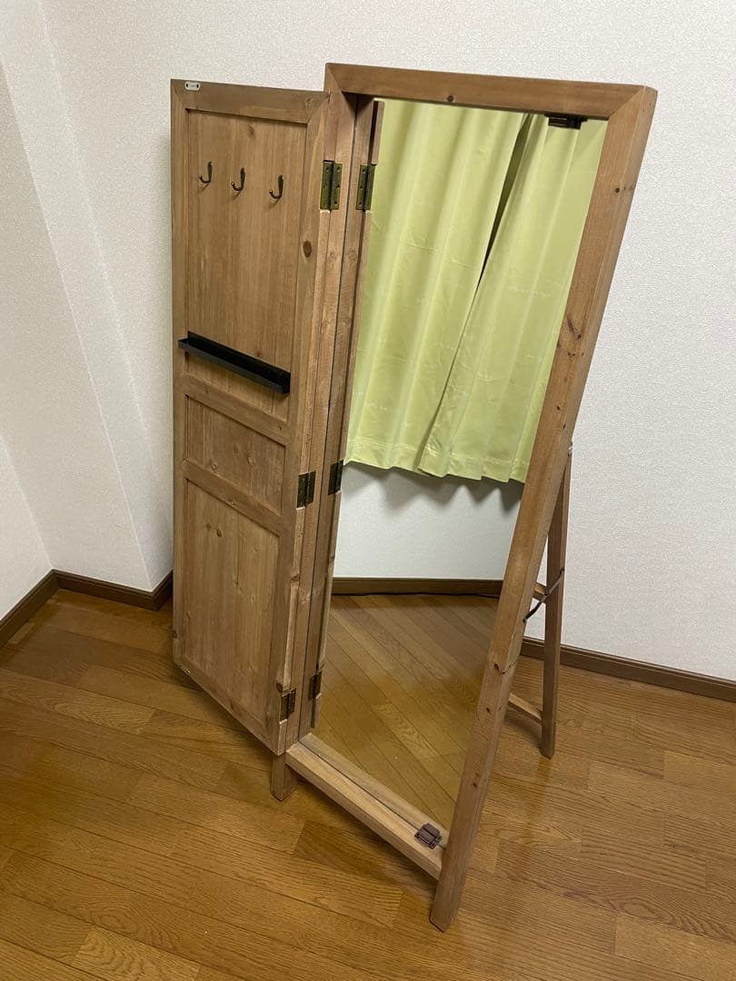 オシャレ　アンティーク調　ドアミラー　扉付き　姿見