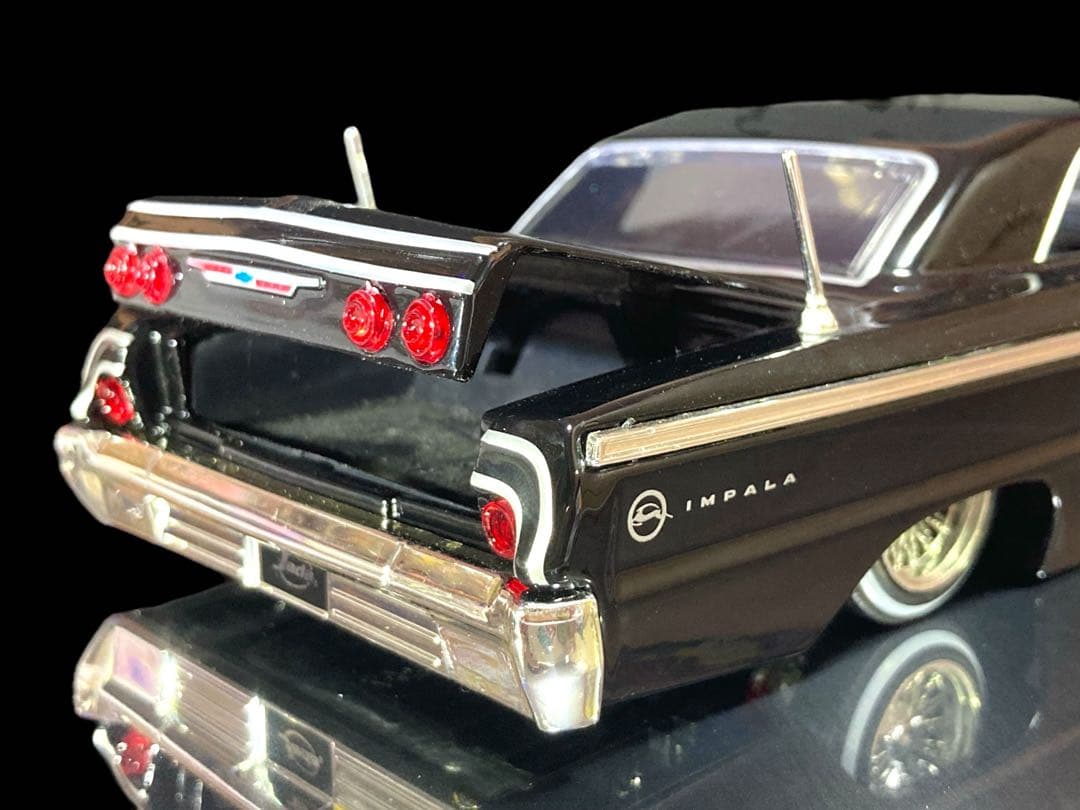 Jada Toys《 '64 シボレー インパラ ローライダー 黒 》 #開封品