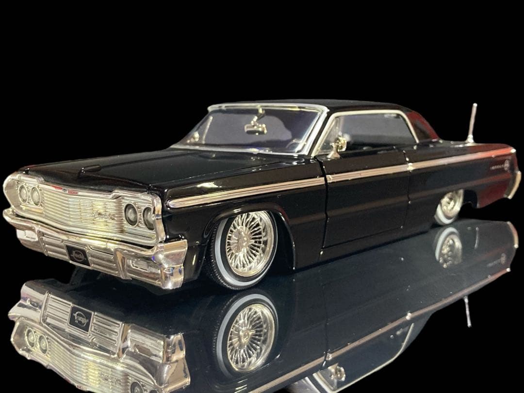 Jada Toys《 '64 シボレー インパラ ローライダー 黒 》 #開封品