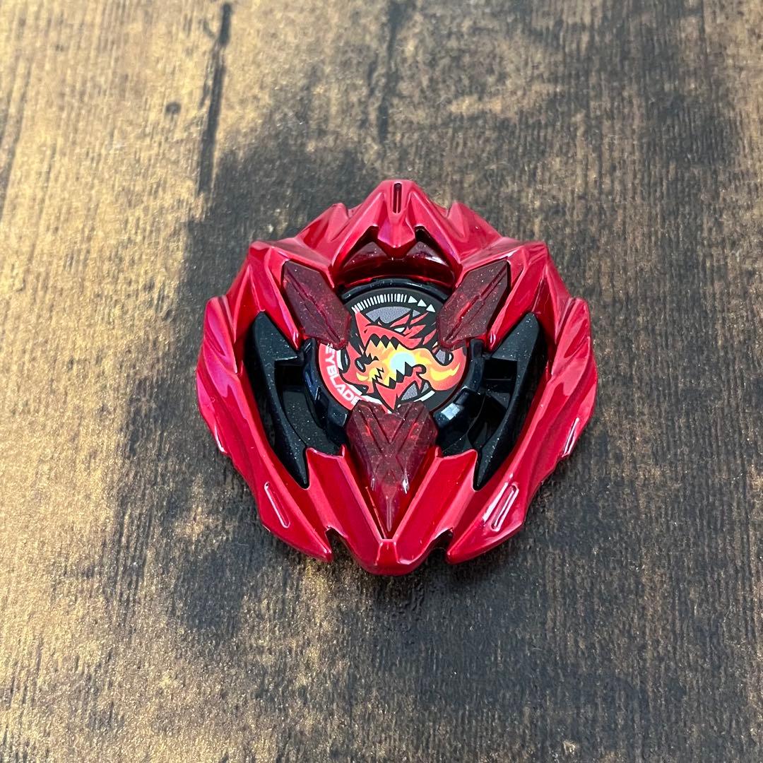 新品】ベイブレードX ドランバスターメタルコートレッド 7-60R 特装版