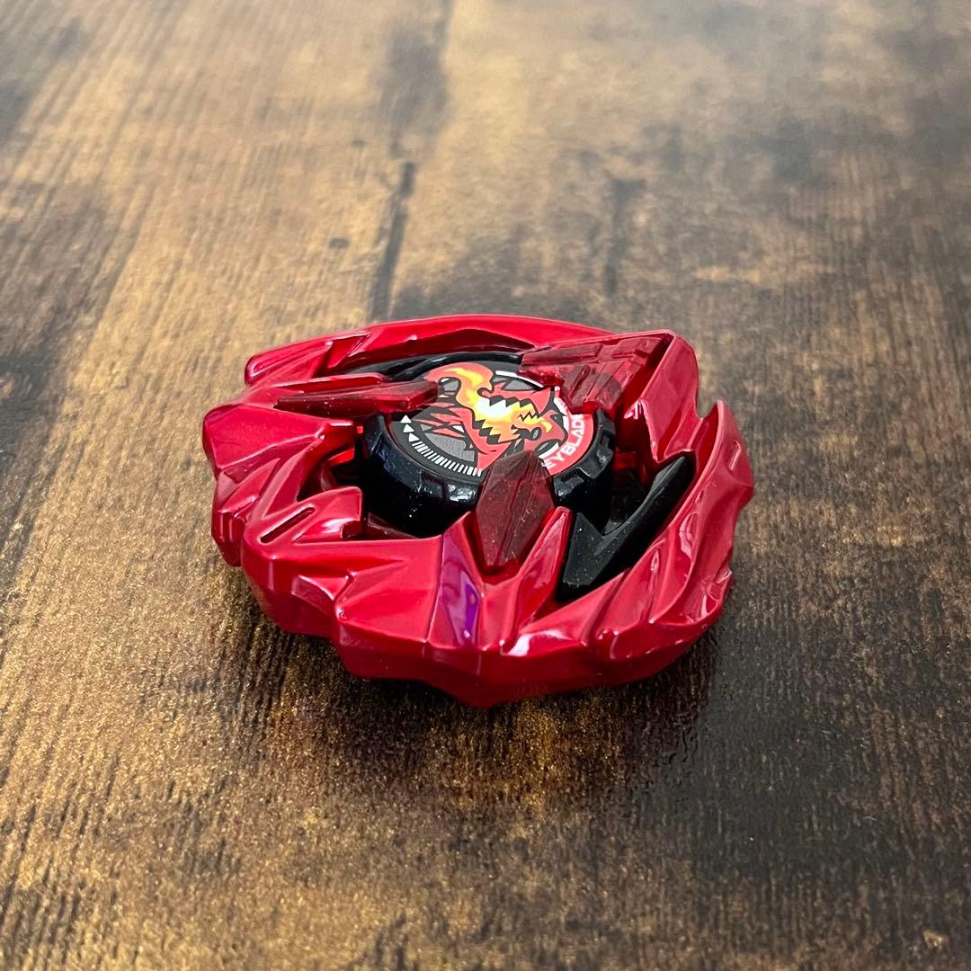 新品】ベイブレードX ドランバスターメタルコートレッド 7-60R 特装版