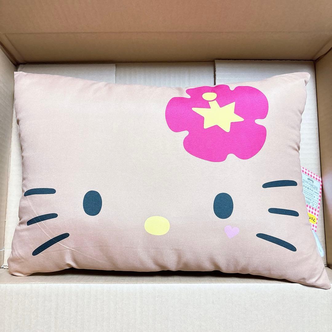 未使用 サンリオ 日焼けキティ フェイスクッション - メルカリ